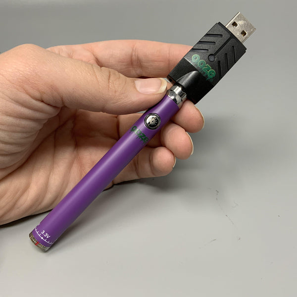 Ooze Slim Twist Battery 320 mAh-Slime Twist Battery + Smart USB